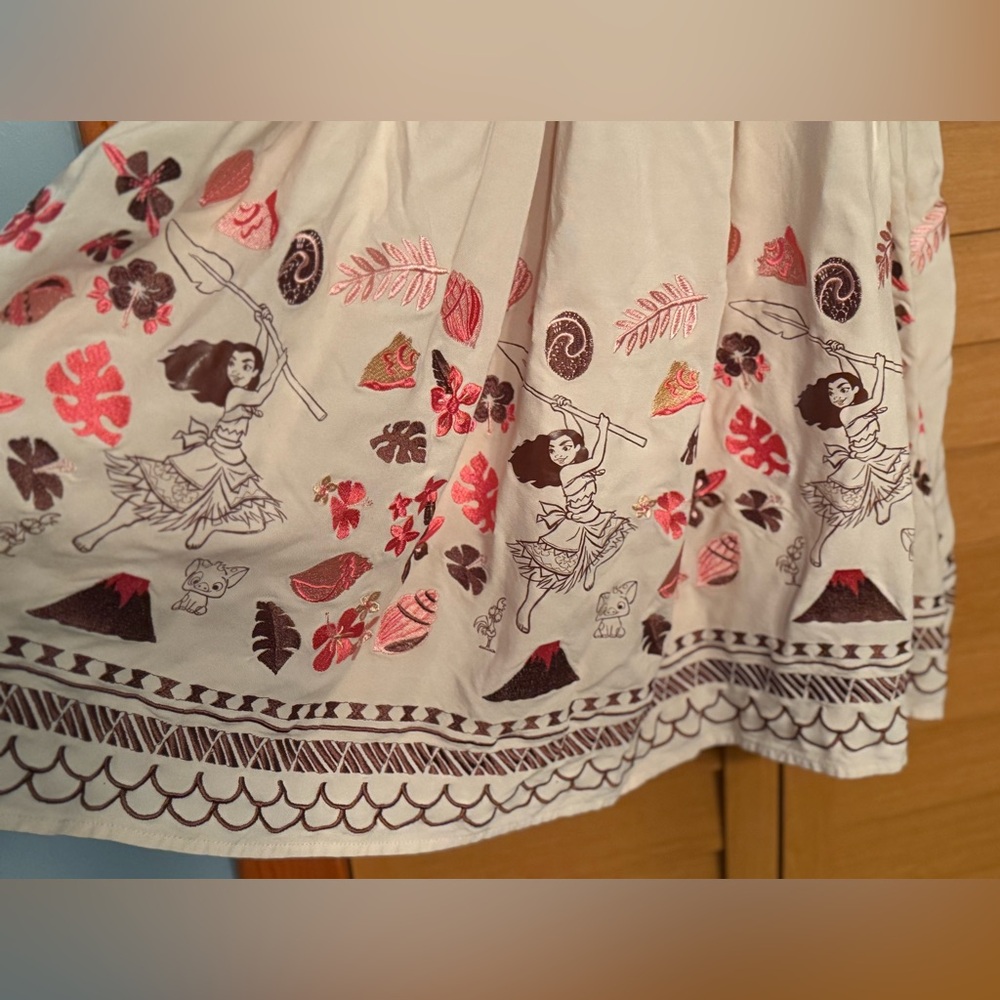Disney Her Universe Moana Pua Seashell Floral Icons Cinched Smock Dress Small - Picture 3 of 4
